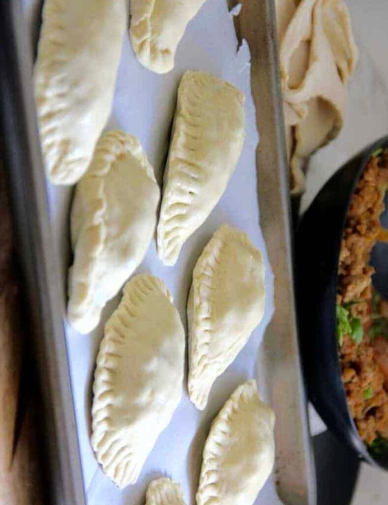 Chicken Curry Puffs
