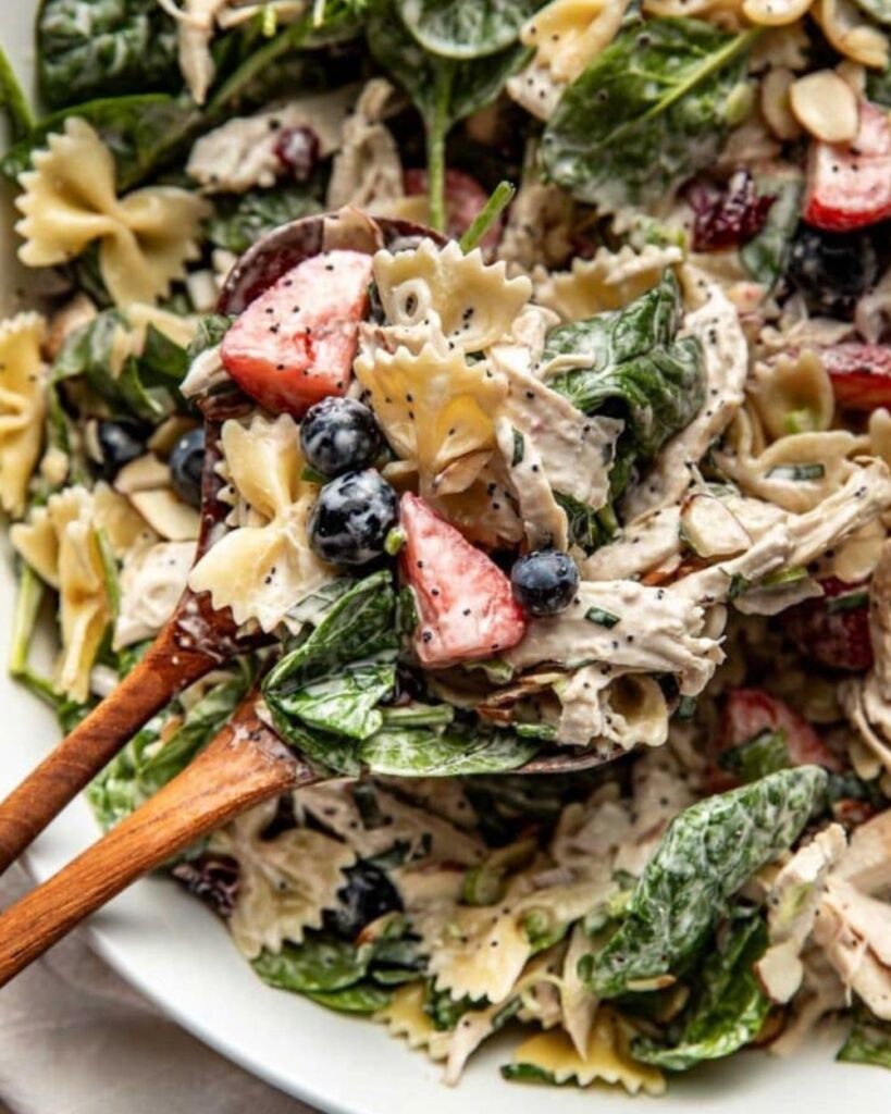 Serve immediately for a fresh and tasty dish, or cover and refrigerate until you’re ready to enjoy!