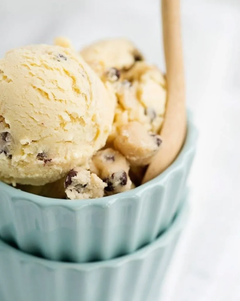 Delicious bowl of chocolate chip cookie dough ice cream with cookie dough chunks